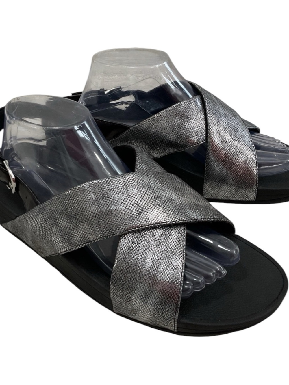 Fitflop Lulu Metallic Silver Leather Crisscross Strap Open Toe Sandal size 9